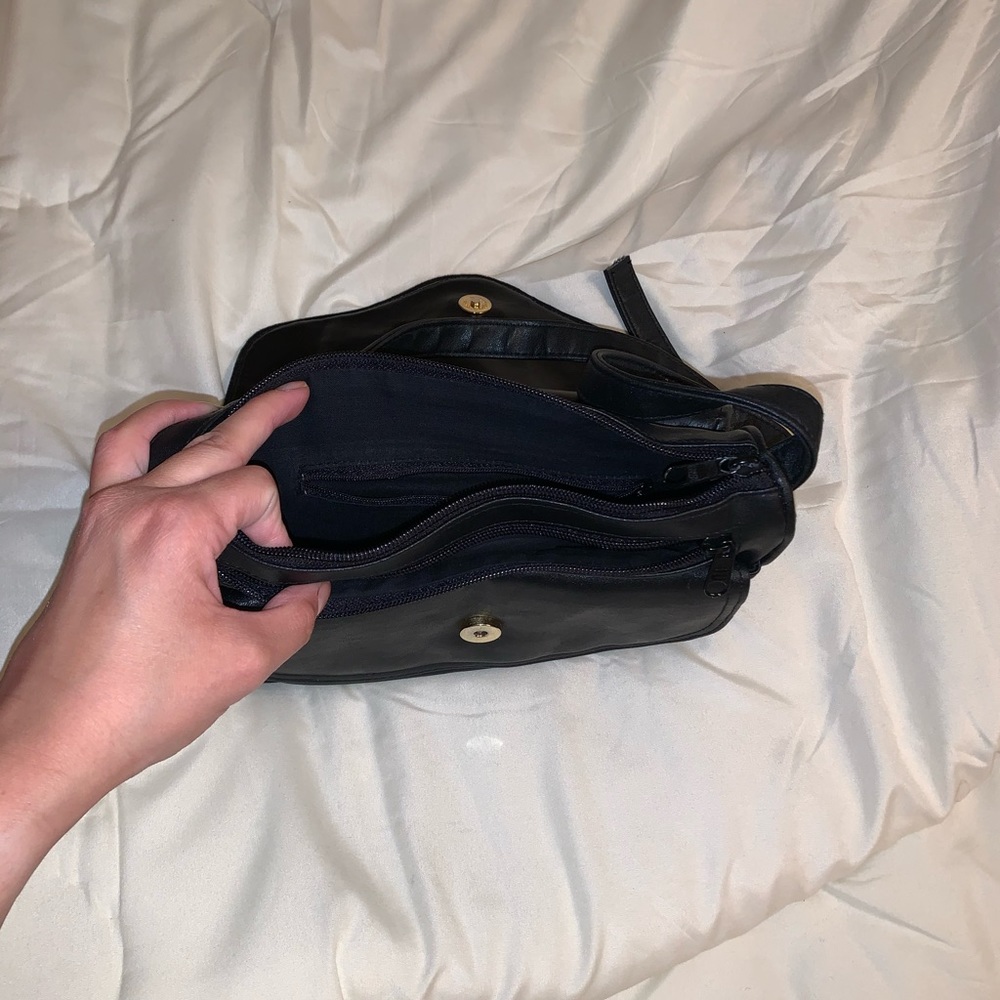 Purse - Picture 4 of 5
